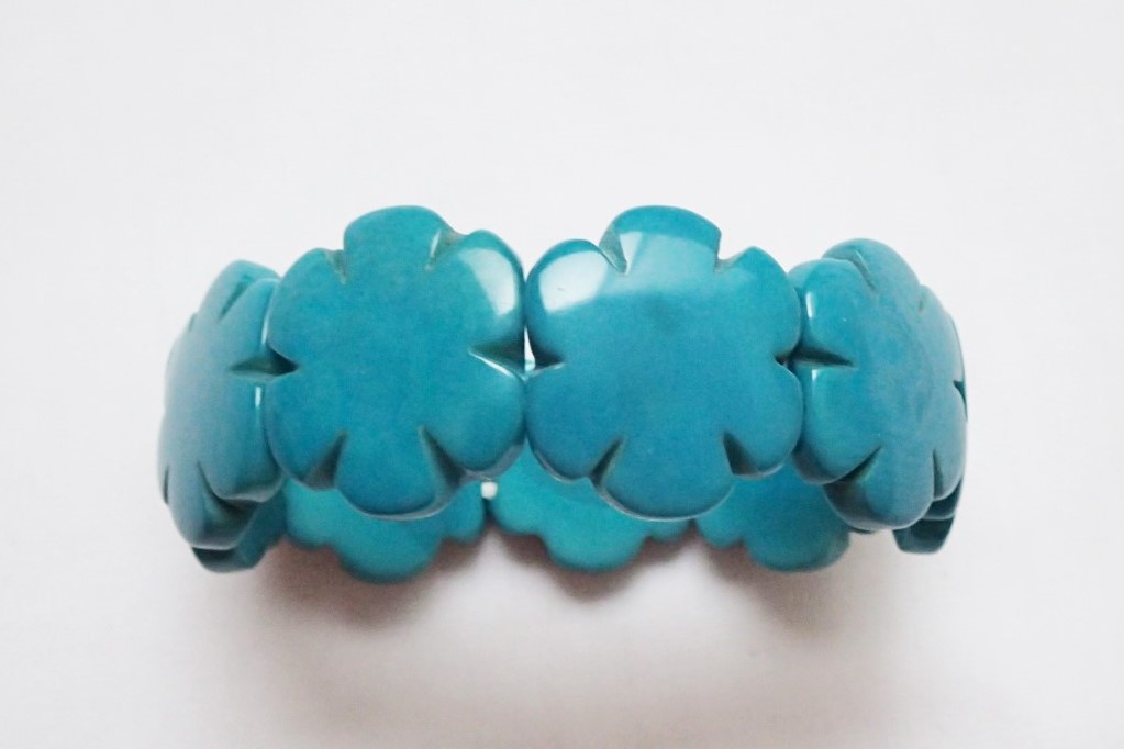 Flower & Ficha Bracelet (Multi-Color)