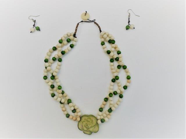 Tagua Bead & Flower Necklace (3 loops)